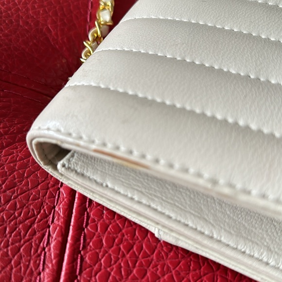 Vtg Chanel Victory Hook P.K. 3940 70-80’s cream leather shoulder bag - Picture 8 of 16